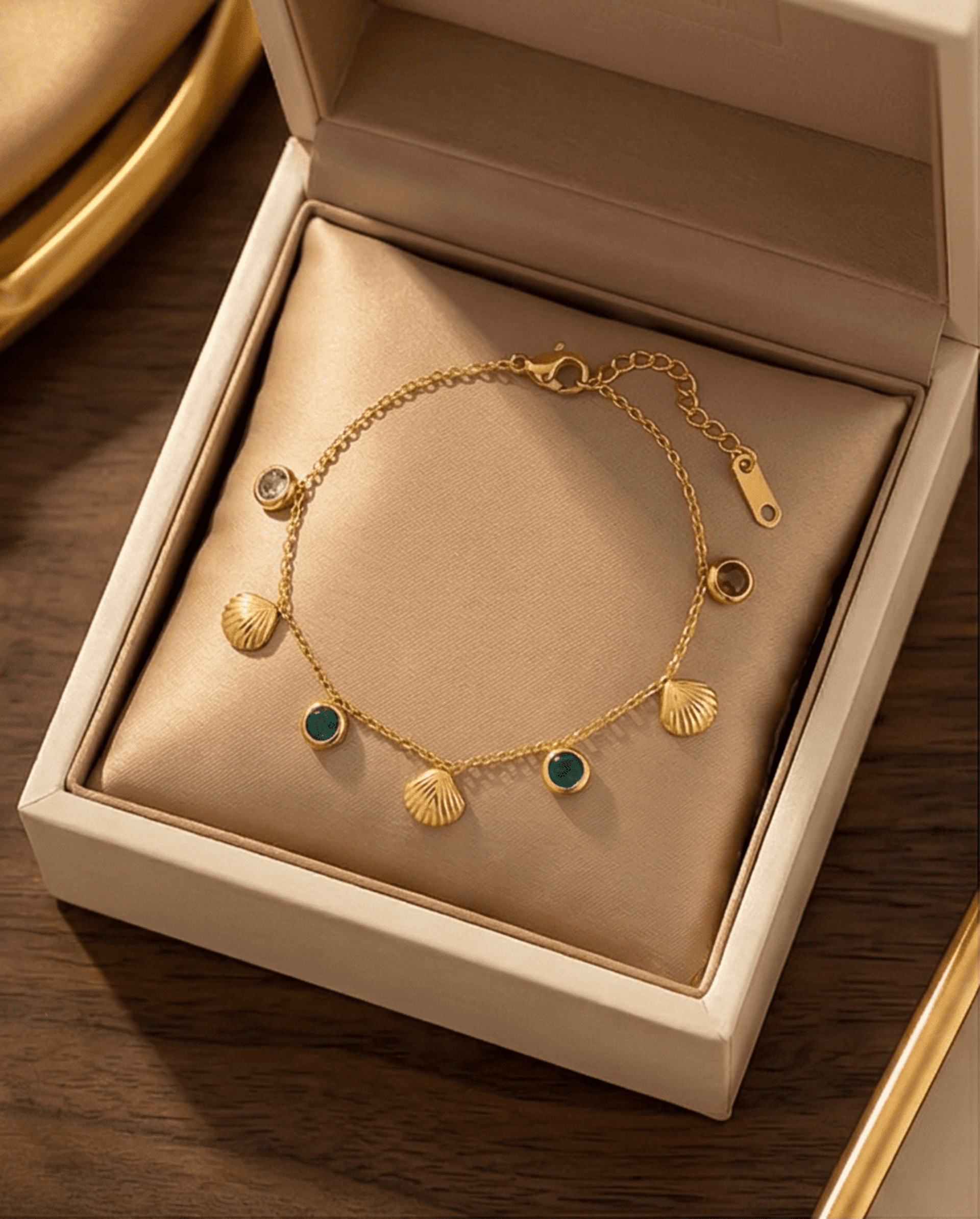 Golden Shell Colors – Pulsera Dorada en Acero Quirúrgico 316L - 3