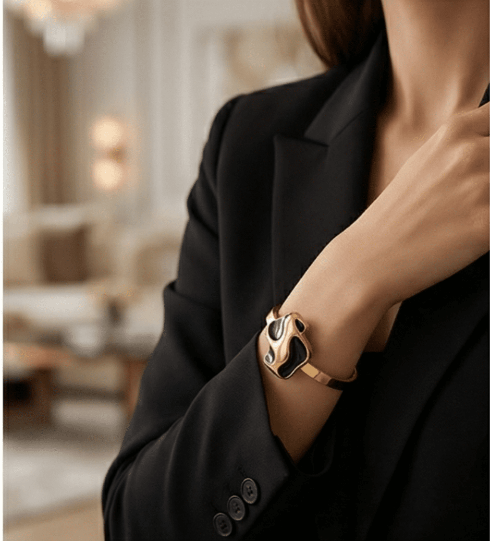 Brazalete Art Décor Negro y Oro - Chapado oro 18klt - 2