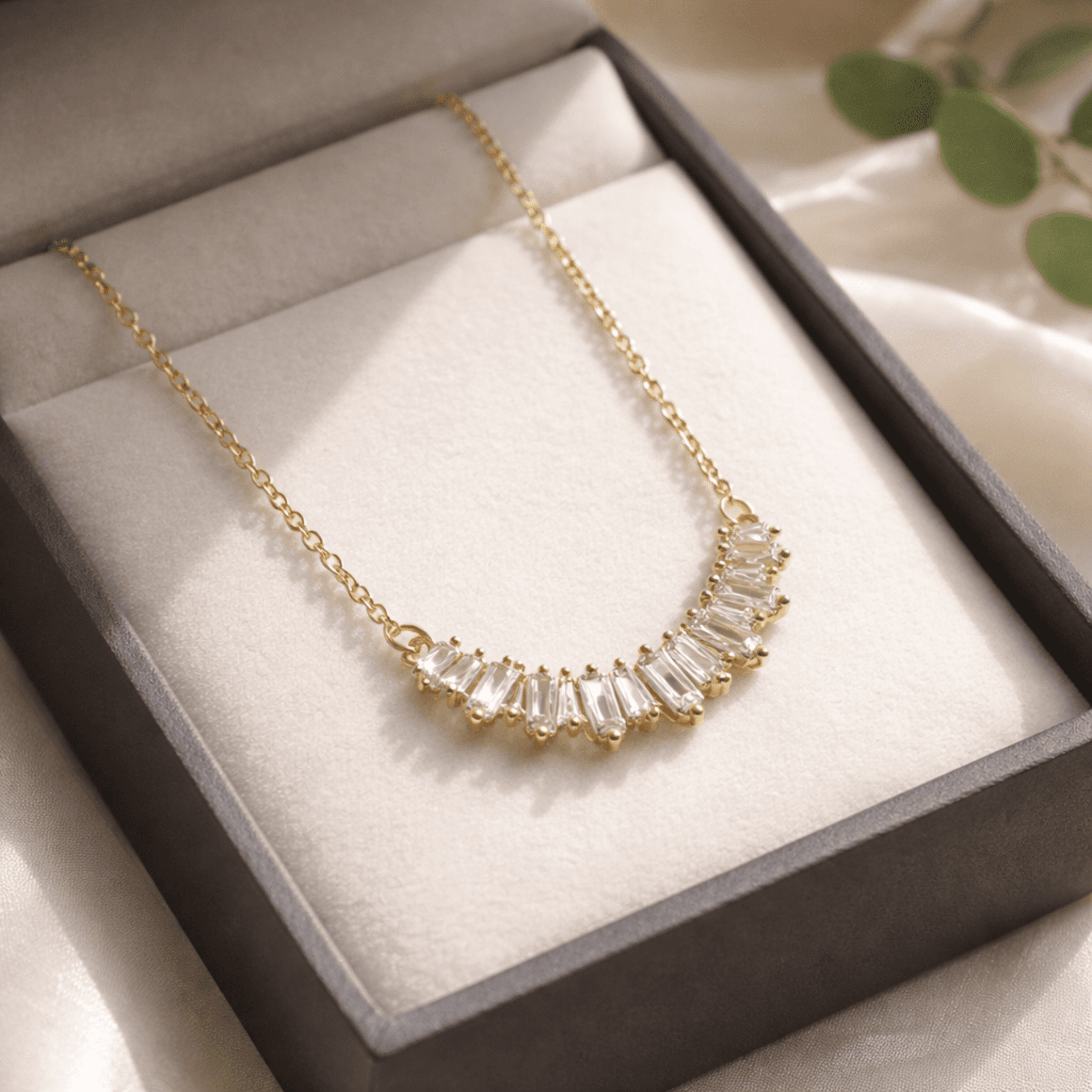 Collar Aura de Luz – Acero Quirúrgico Chapado en Oro 18K - 5