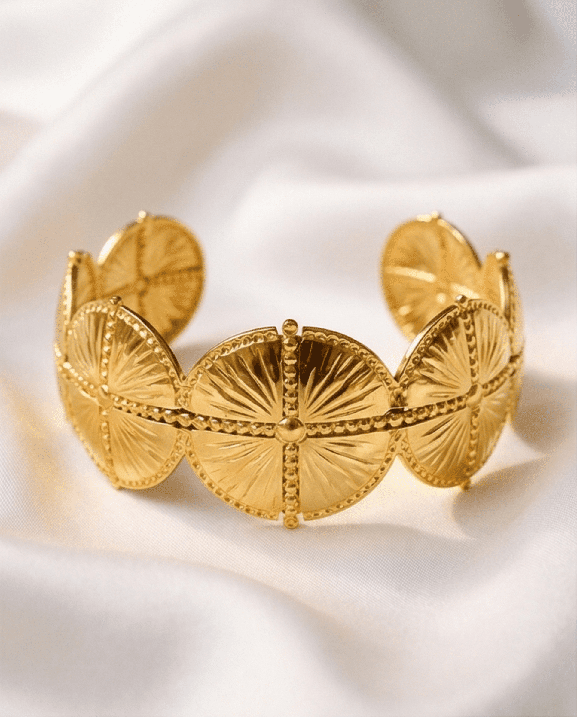 ✨ Brazalete Roma Dorado Elegancia Atemporal ✨ - 6