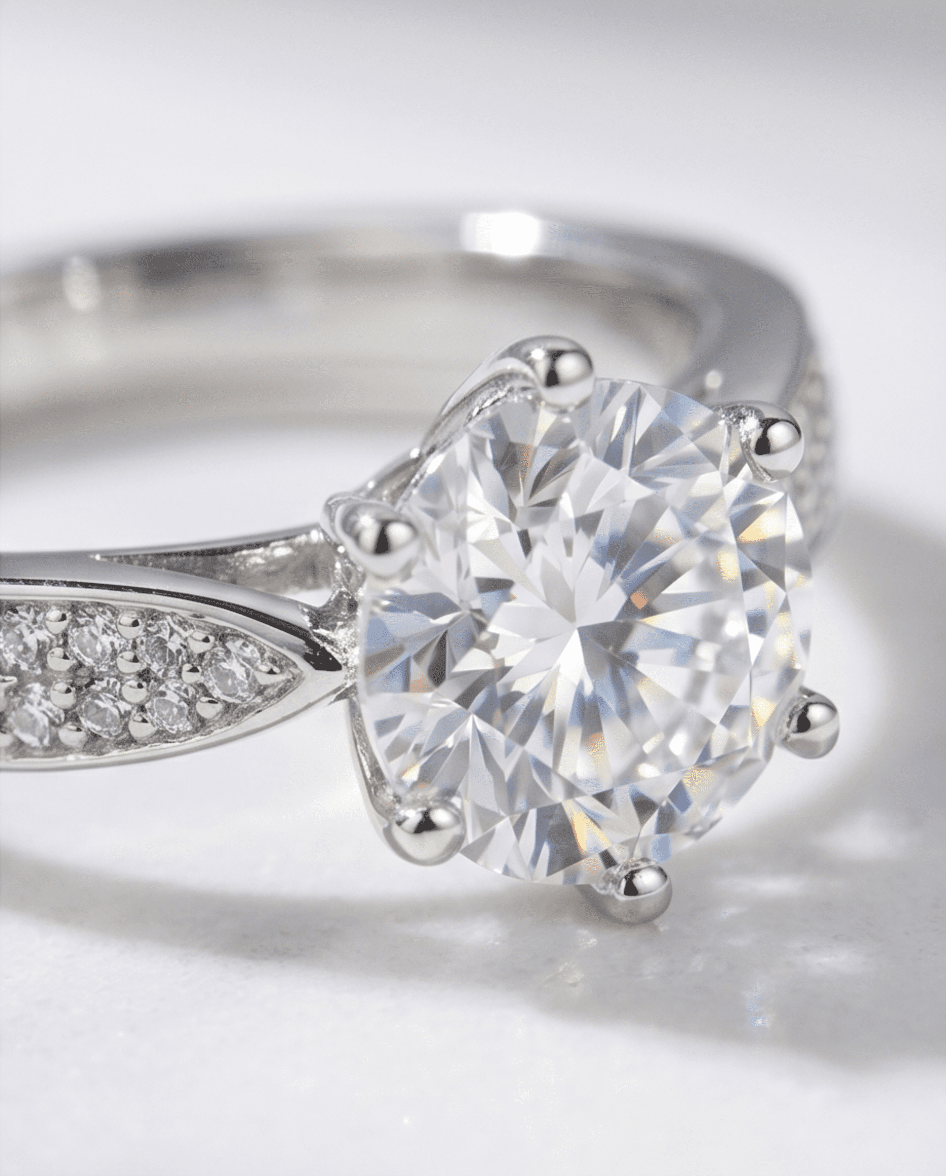 Anillo Eternal Shine – El solitario que nunca pasa de moda - 2