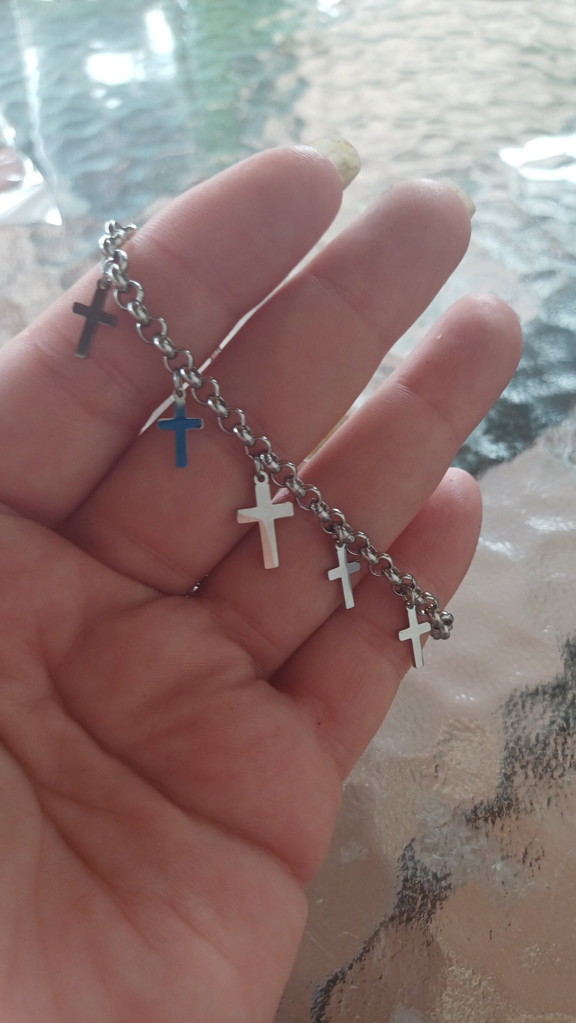 Pulsera Faith – Acero Quirúrgico con Cruces - 3