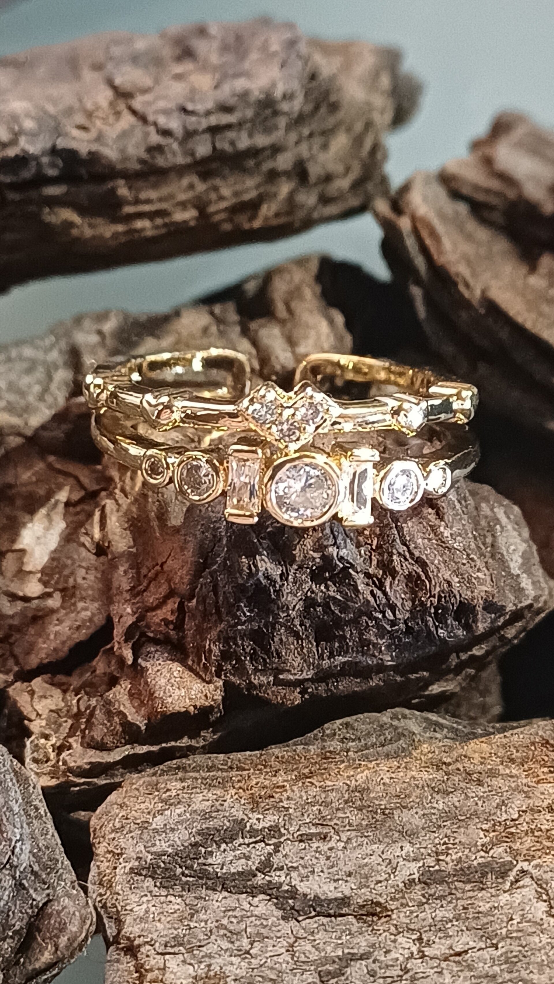 Anillo Corazón de Brillo – Acero Quirúrgico Dorado Ajustable - 3