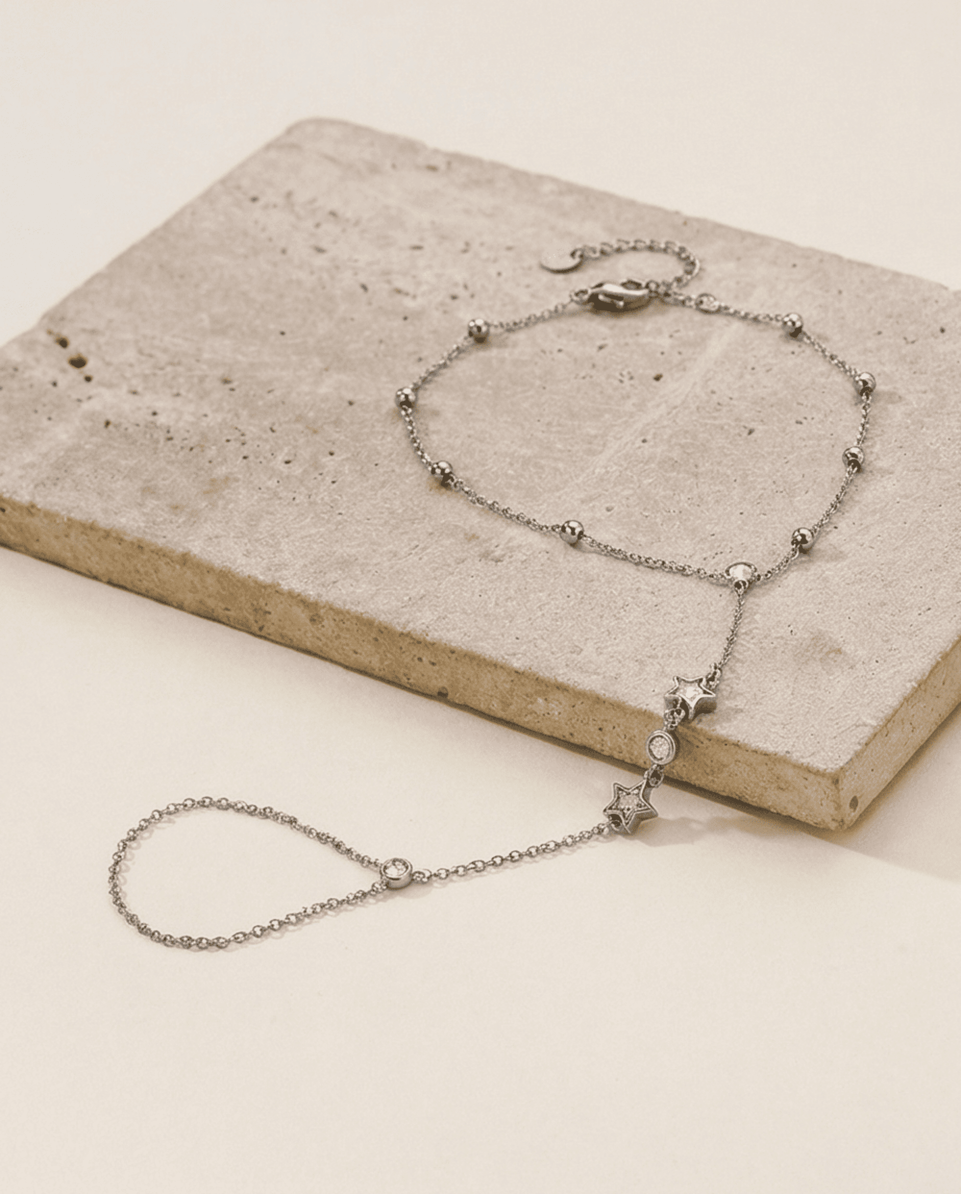 Stellar Hand Chain – Esclava de Mano en Acero Quirúrgico 316L - 2