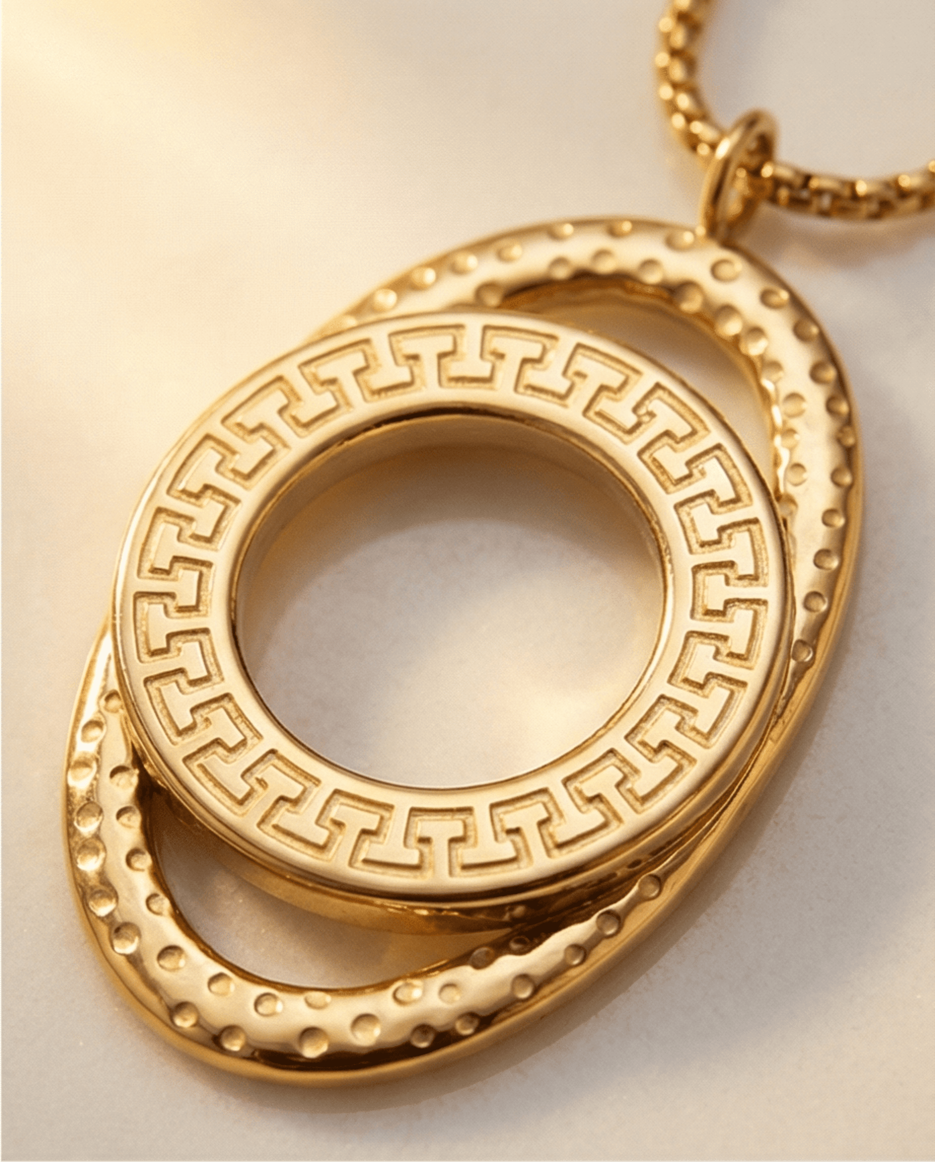 Collar Dorado Eclipse Griego – Acero Quirúrgico - 2