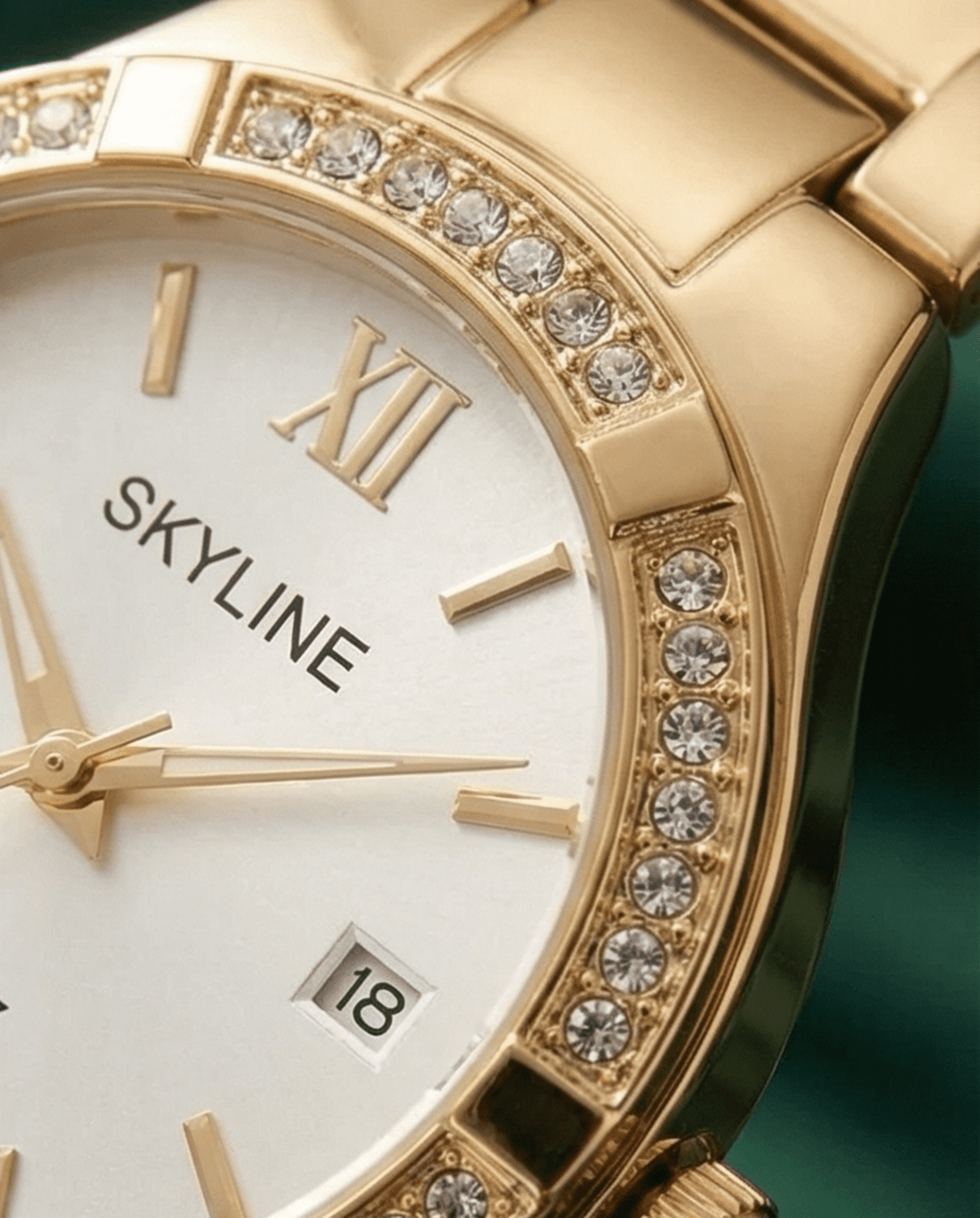 Reloj Skyline Mujer Gold – Lujo que ilumina cada momento - 4