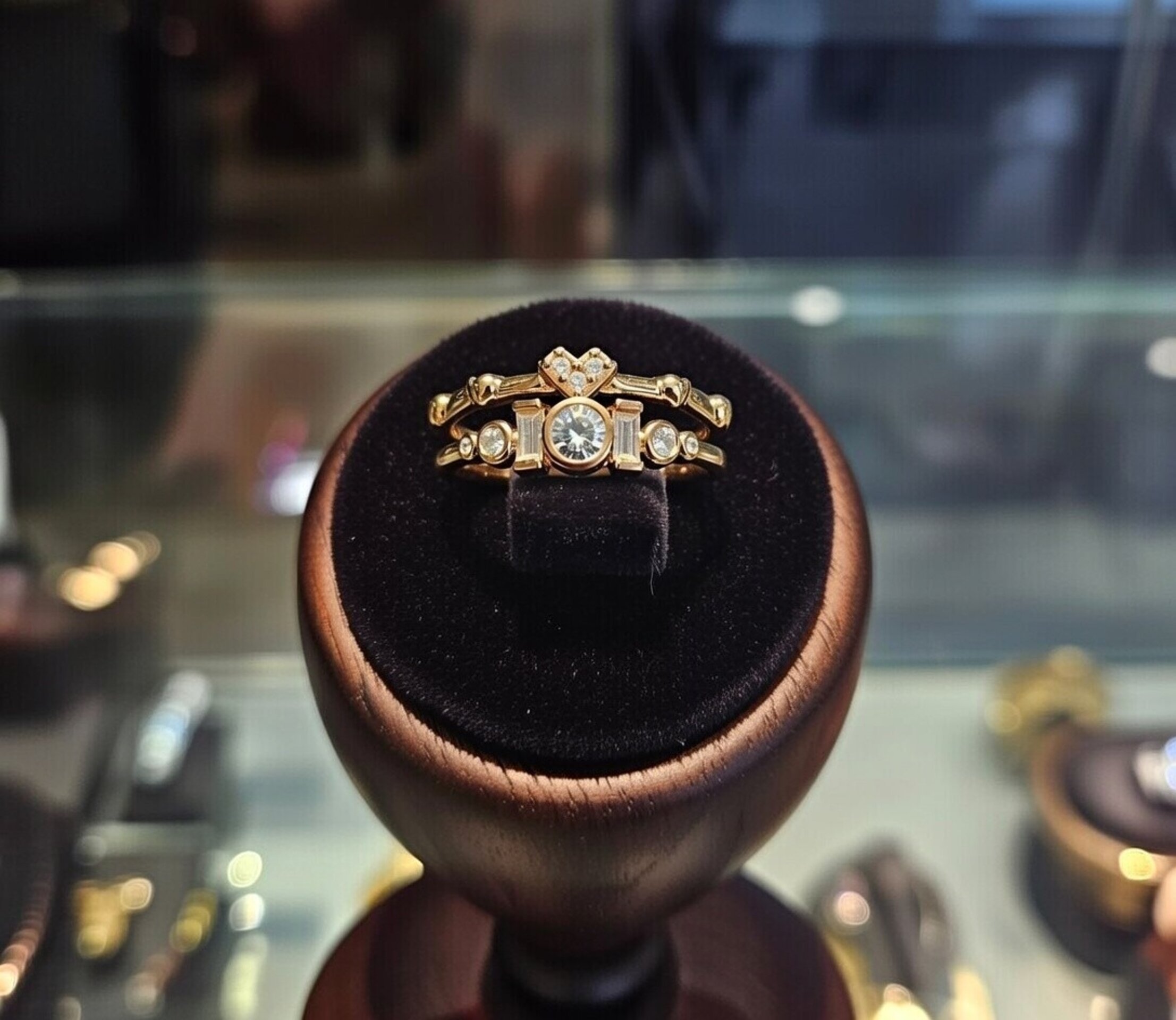 Anillo Corazón de Brillo – Acero Quirúrgico Dorado Ajustable - 2