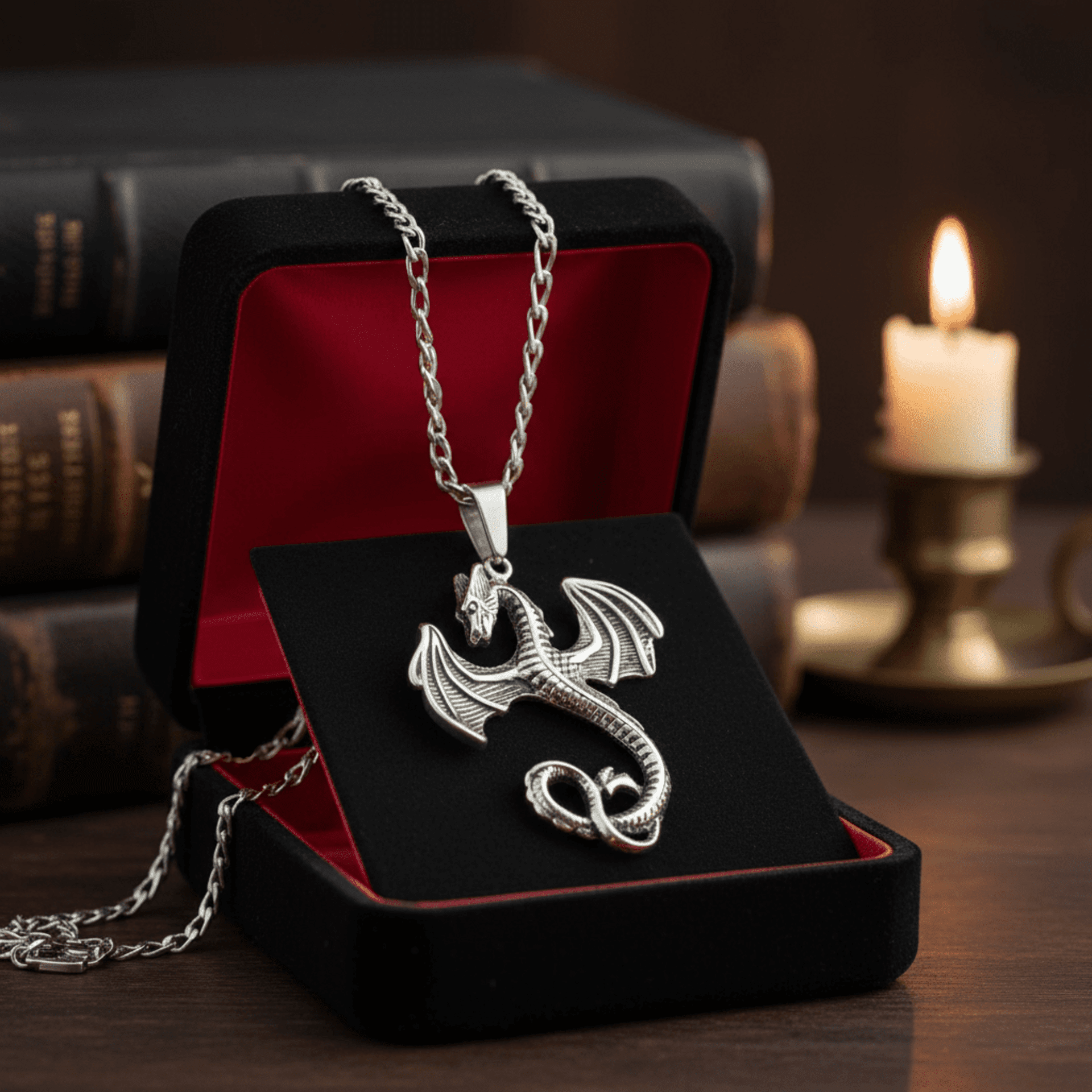 Colgante Dragón Mitológico en Acero Quirúrgico Plateado – Joyas Herrero - 4