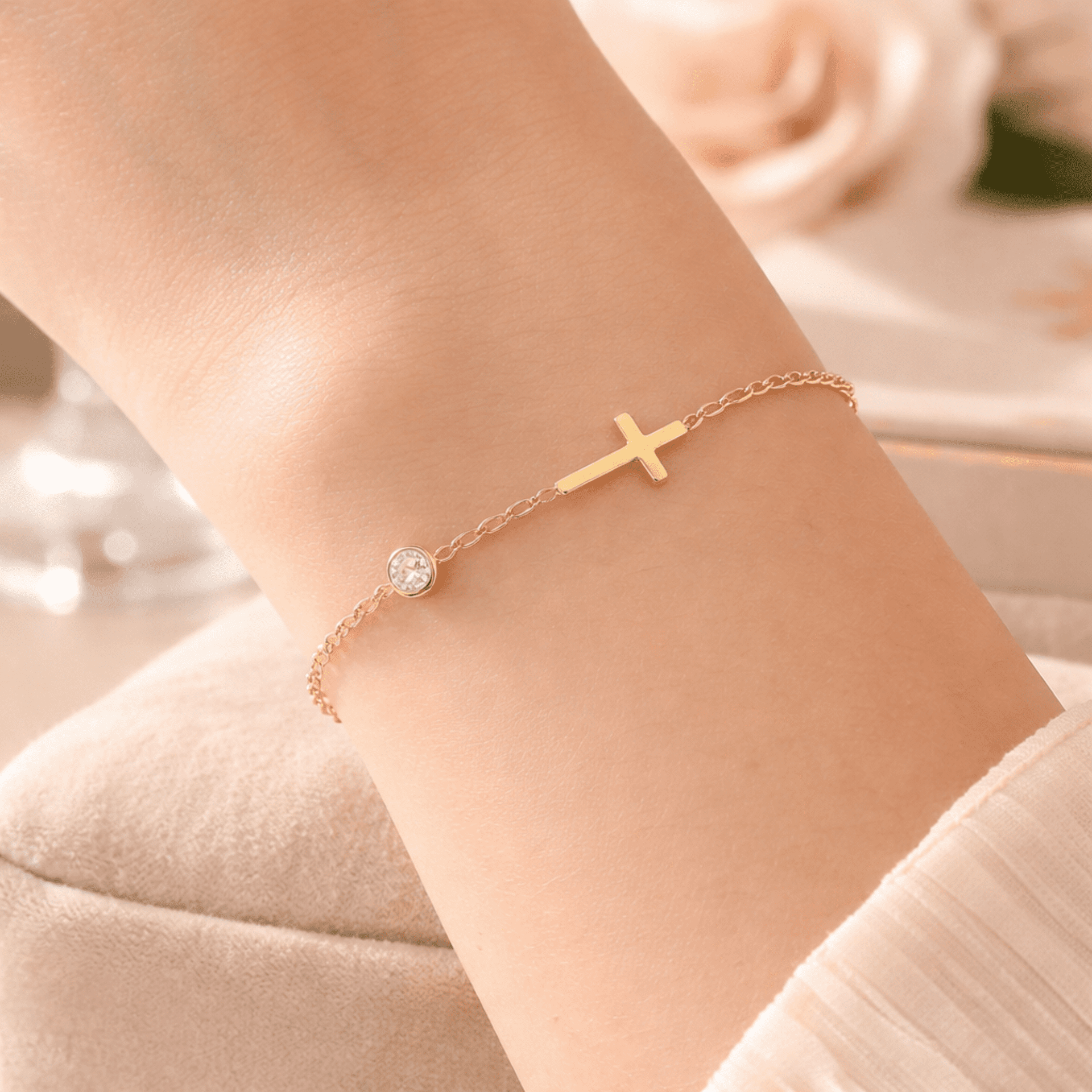 Golden Faith – Pulsera Cruz 316L - 1