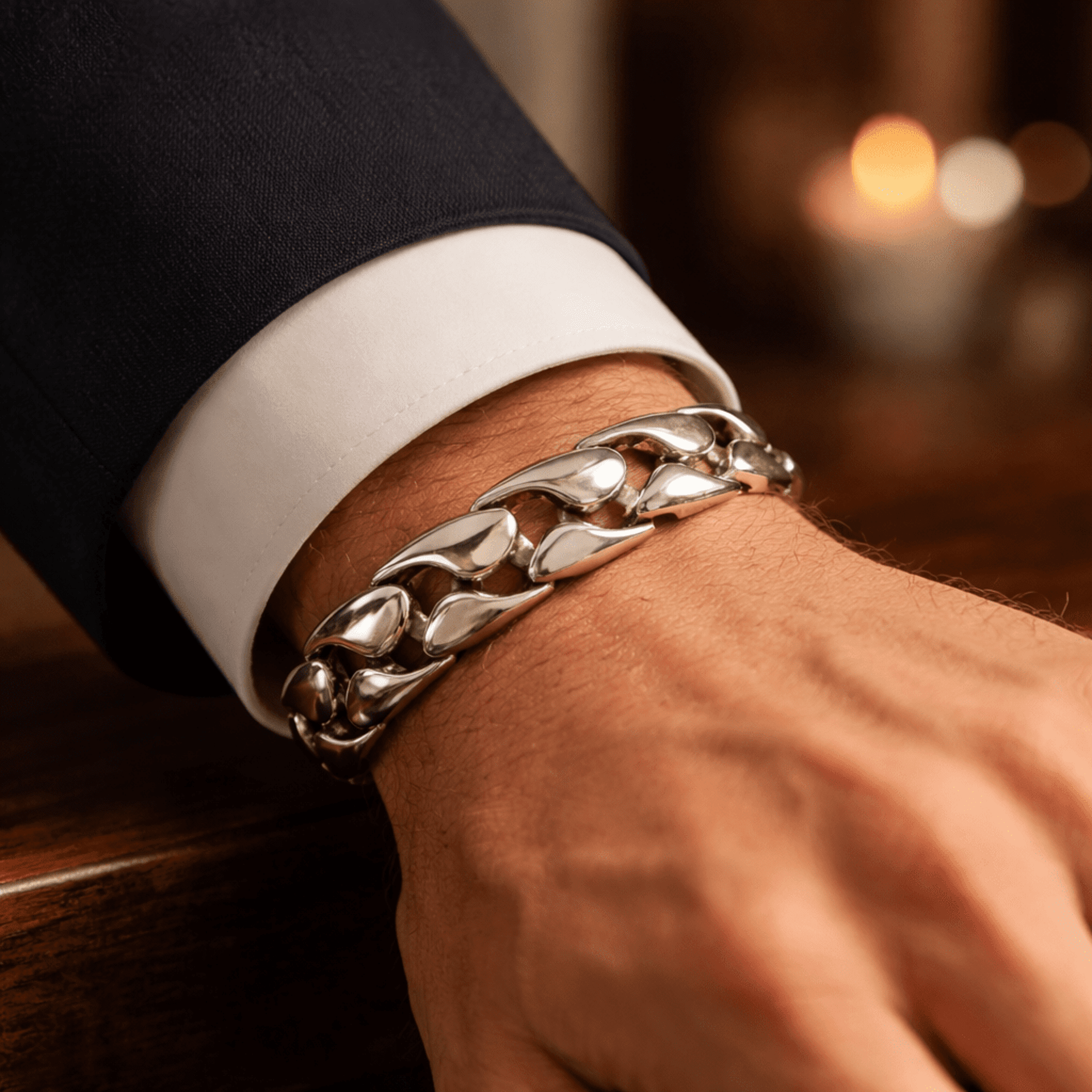 Pulsera Lazo de Plata – Fuerza y Estilo Atemporal - 2