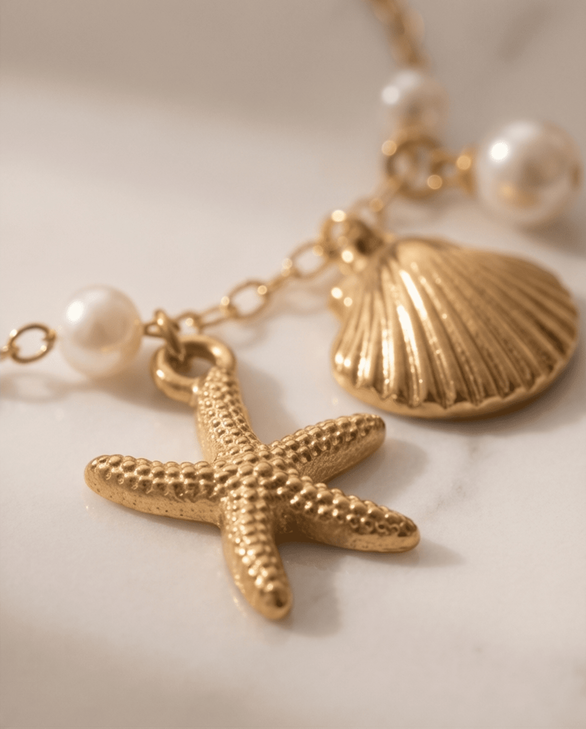Pulsera Sea Pearl Charm – Elegancia marina en versión minimalista - 2