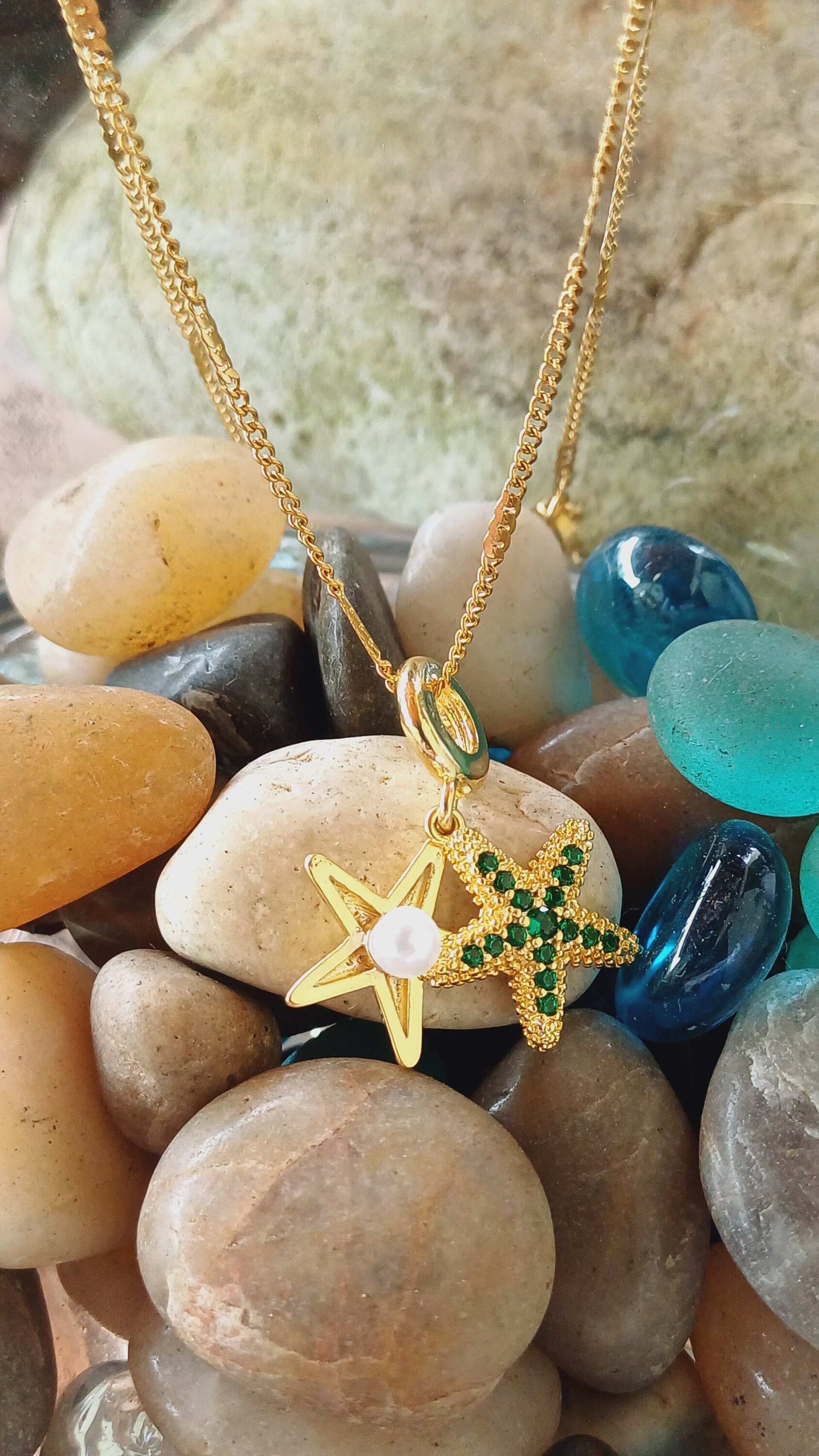 Gargantilla Estrellas del Mar - Acero Dorado con Circonitas y Perla - 2