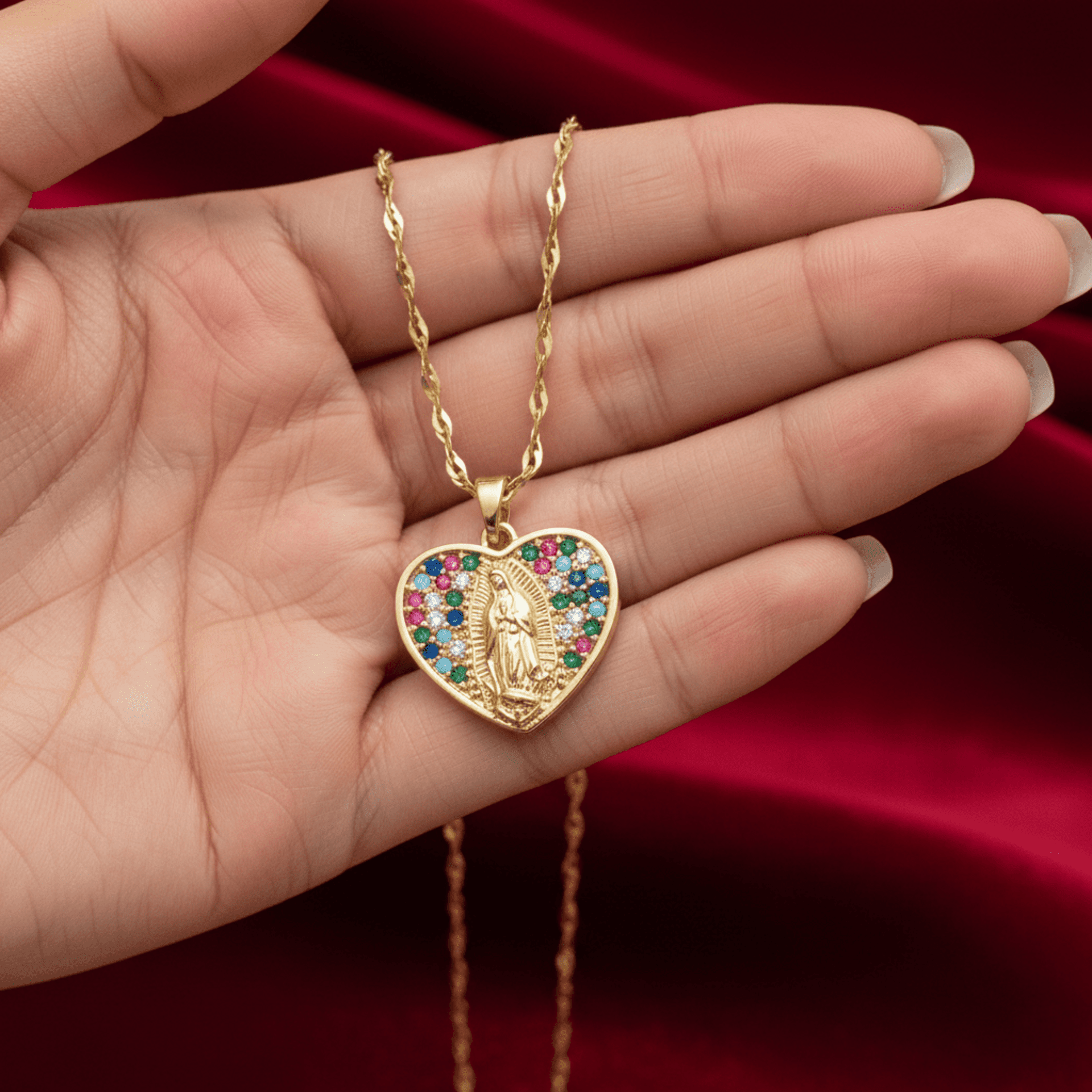 Collar Corazón Sagrado chapado en oro 18klt - 5