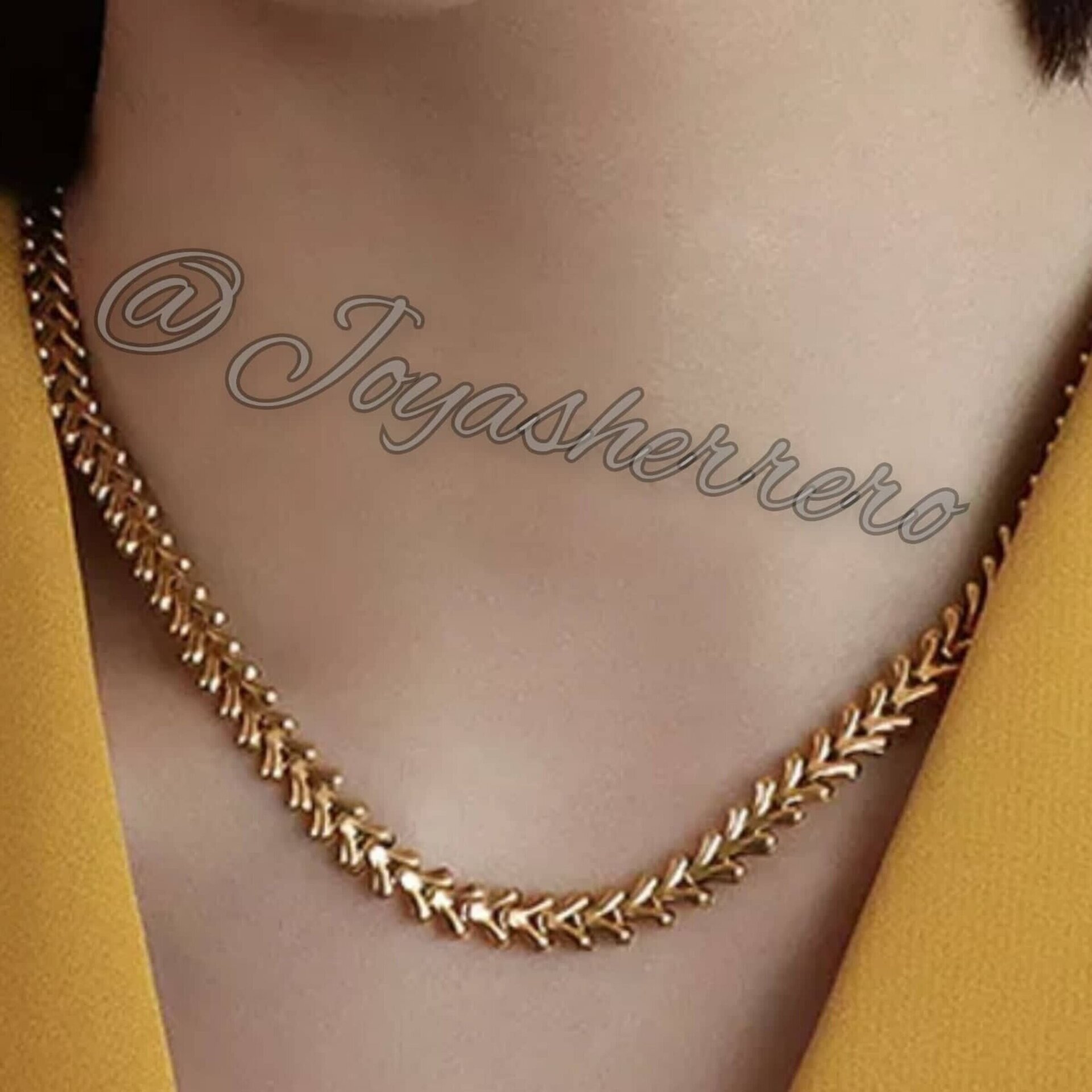 Cadena Spiga de Acero Quirúrgico Chapada en Oro 18K - 4