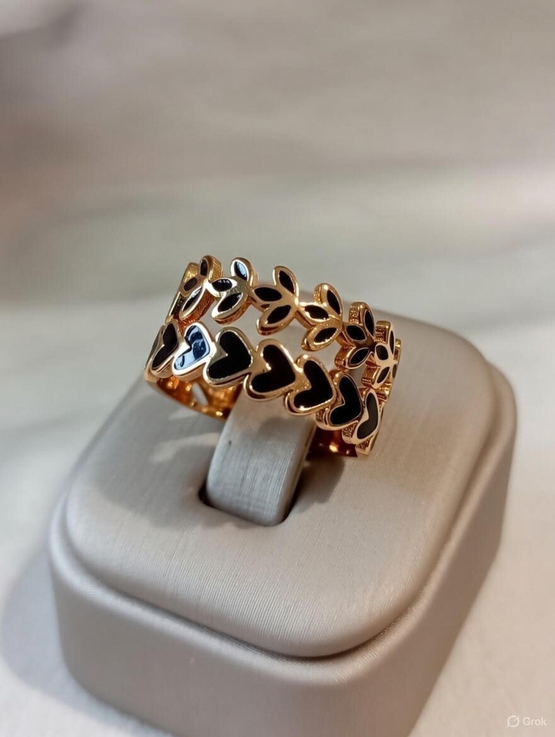 Anillo Corazón Eterno – Acero Quirúrgico-Chapado en oro 18klt -ajustable - 6