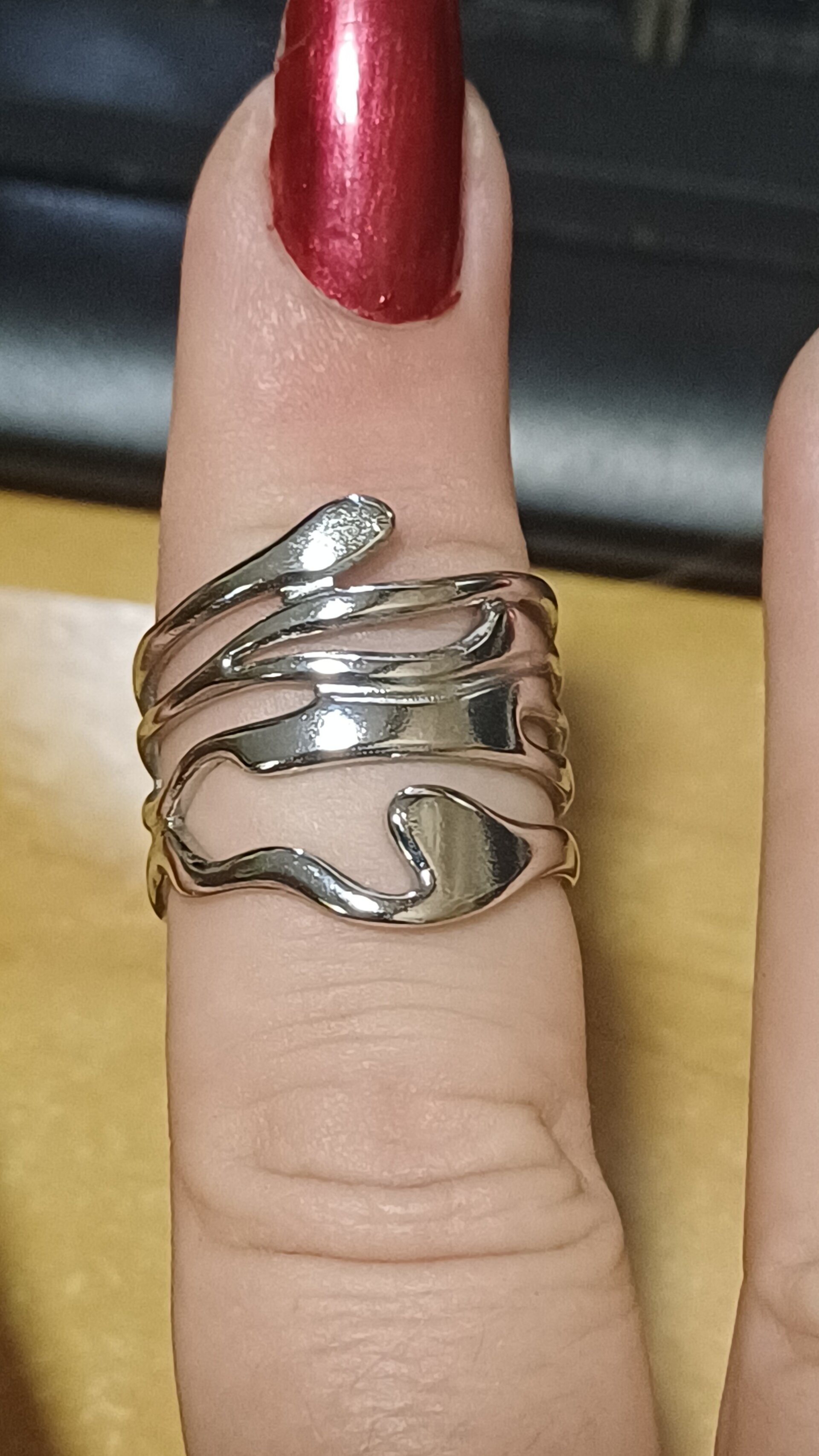 Anillo Ola de Plata – Acero Quirúrgico Ajustable - 1